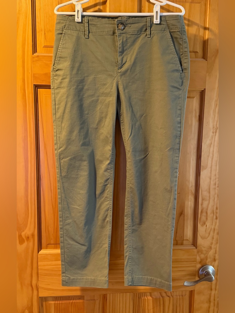 LOFT Olive Green Chino Slim Pants. Size 4